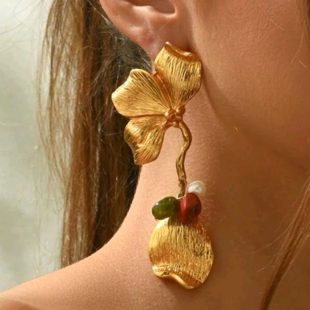 NEW! ZARA Elegant Gold Floral Multi-Color Pearl Dangle Post Earrings